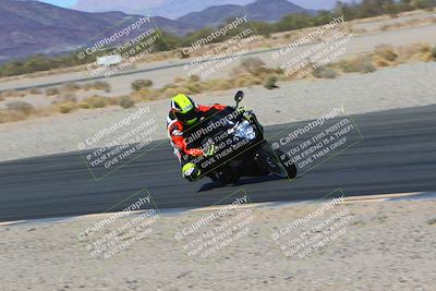 media/Mar-12-2022-SoCal Trackdays (Sat) [[152081554b]]/Turn 14 Inside (155pm)/